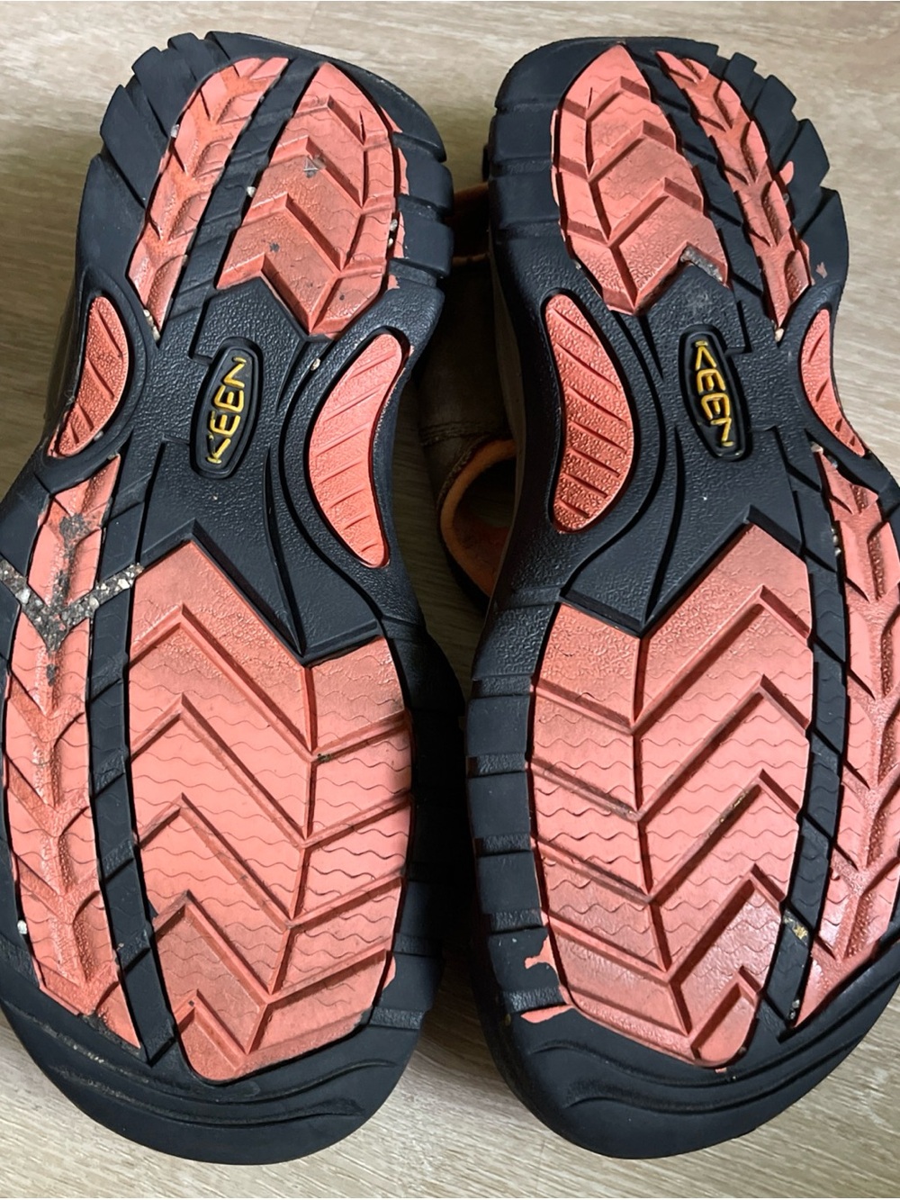 KEEN Newport H2 Leather Sandal Brown Pink Waterproof Hiking Shoes Sandals 8.5 - Picture 9 of 9